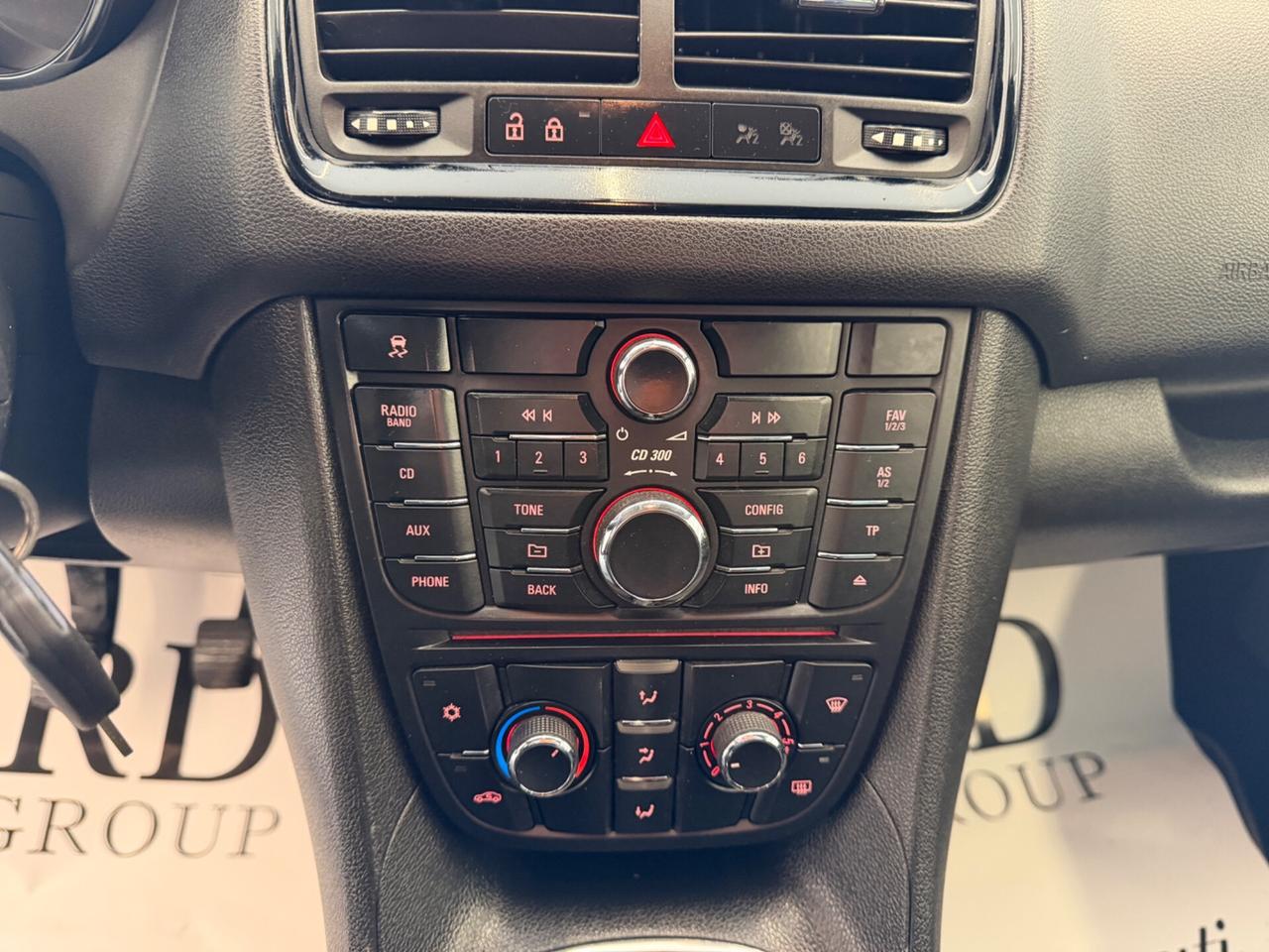 Opel Meriva 1.4 100CV Cosmo ok neopatentati