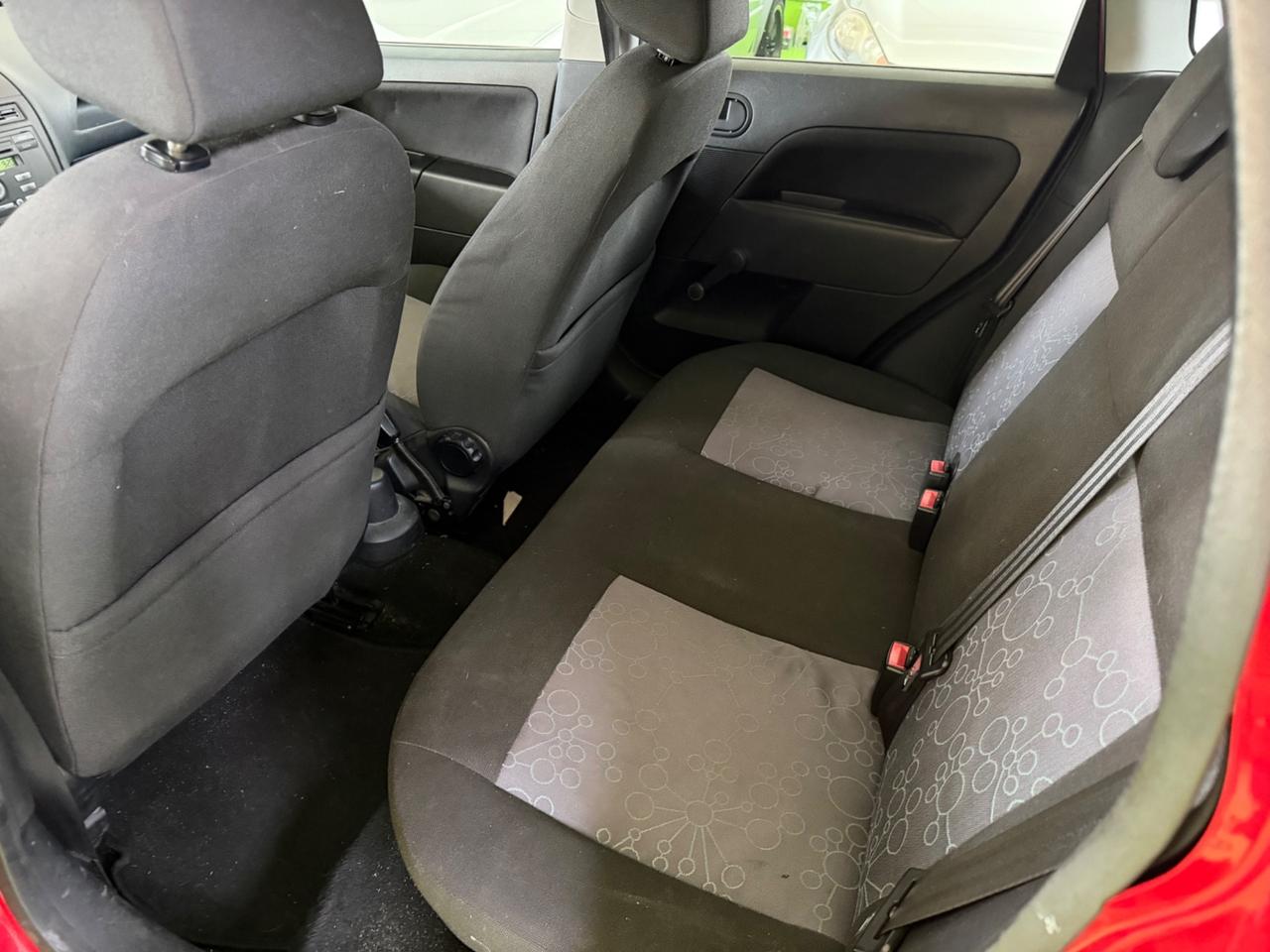 Ford Fiesta 1.2 16V 75cv 5p. NEOPATENTATI