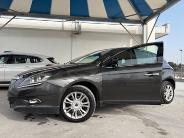 Lancia Delta 1.6 MJT DPF Oro