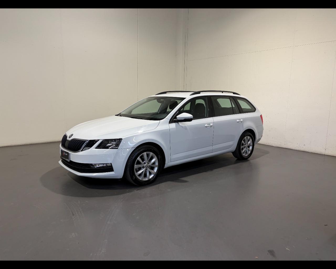 SKODA OCTAVIA WAGON 1.6 TDI AMBITION