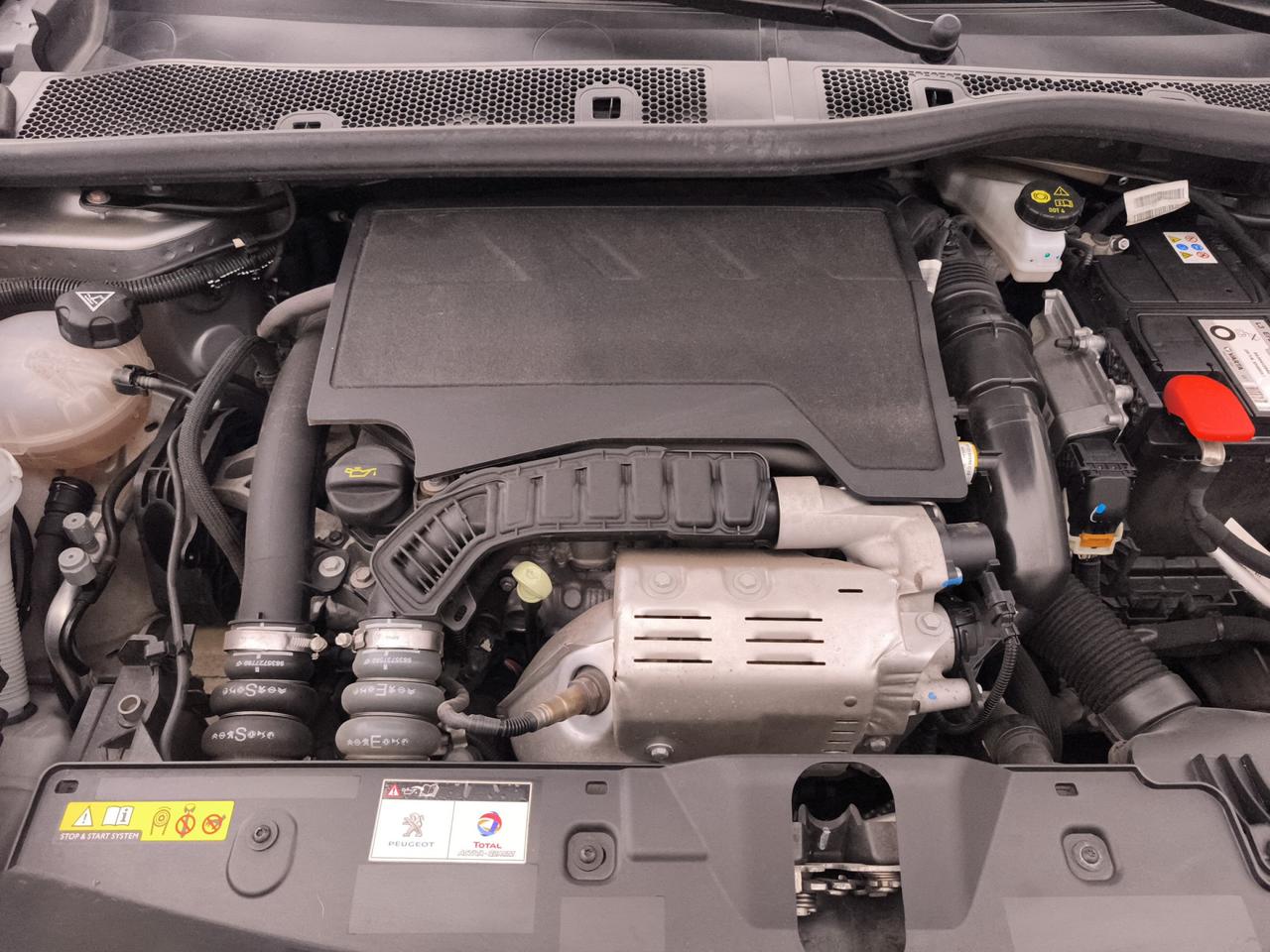 PEUGEOT 2008 II 2020 - 2008 1.2 puretech Active Pack s&s 100cv
