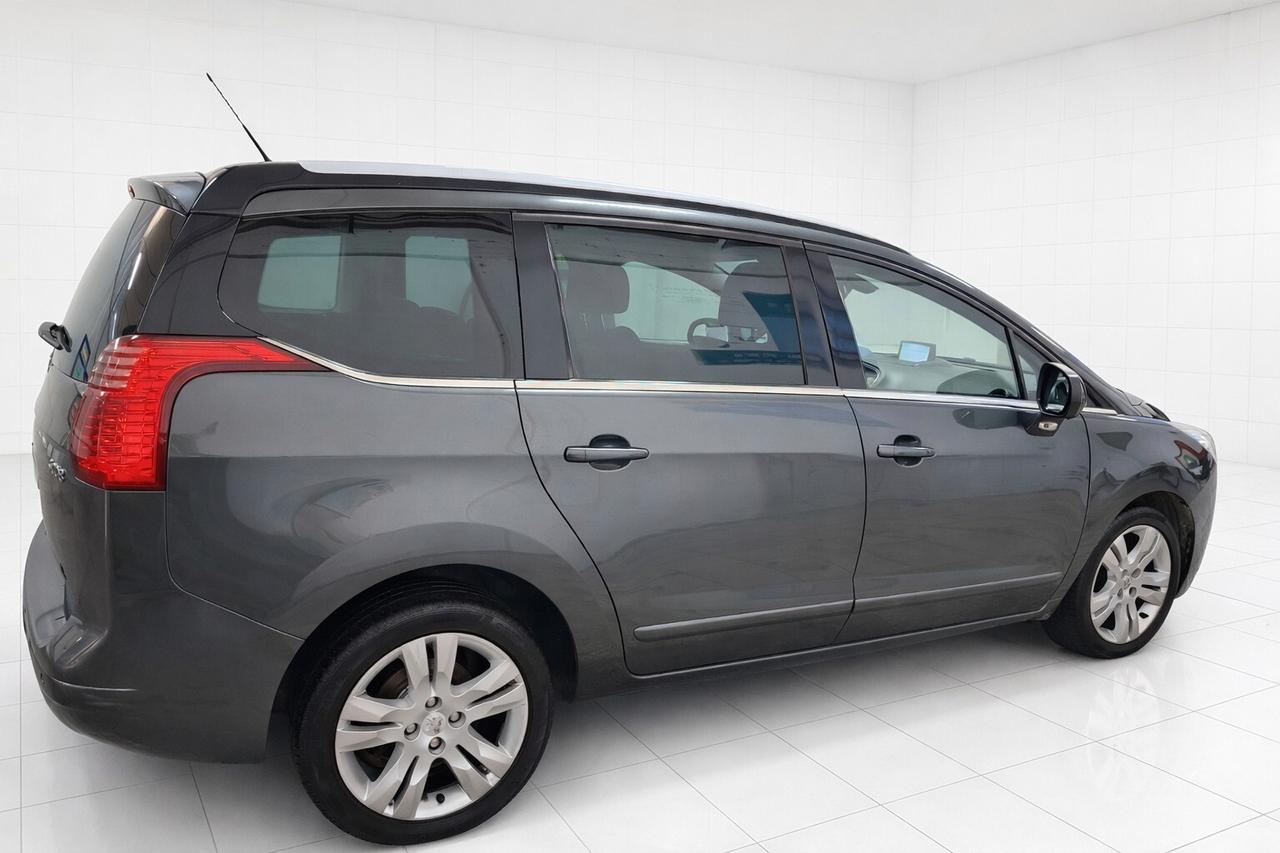 Peugeot 5008 2.0 HDi 150CV Business NAVI TETTO 5 POSTI GANCIO TRAINO HEAD-UP DISPlAY