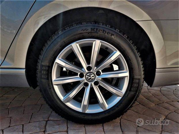 Volkswagen Passat VIII 2019 Variant 1.6 tdi Business 120cv dsg