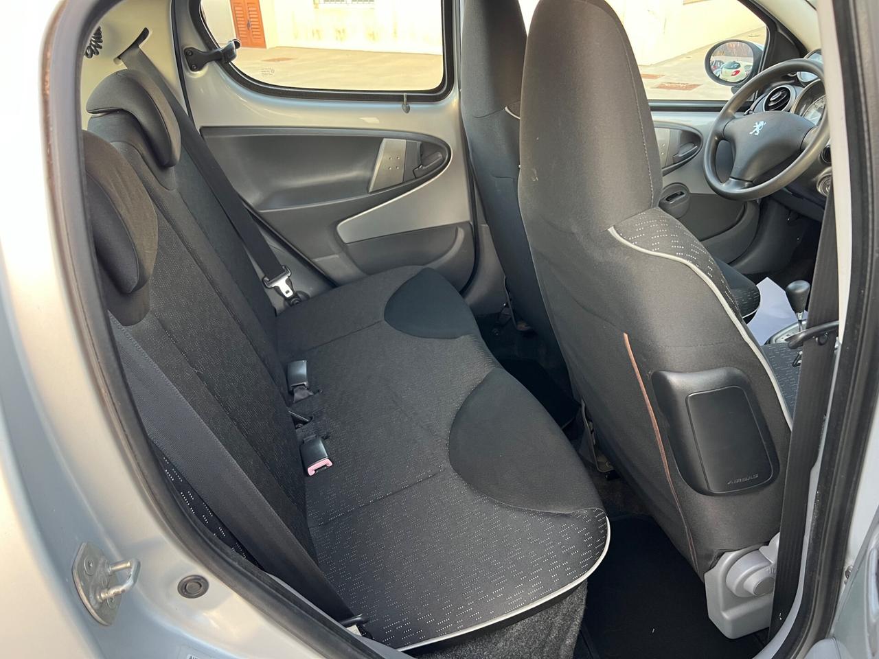 Peugeot 107 1.0 68CV 5p. Automatica 2010