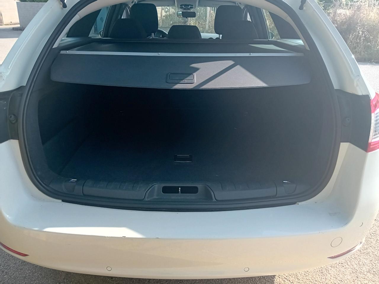 Peugeot 508 1.6 HDi 115CV SW Access