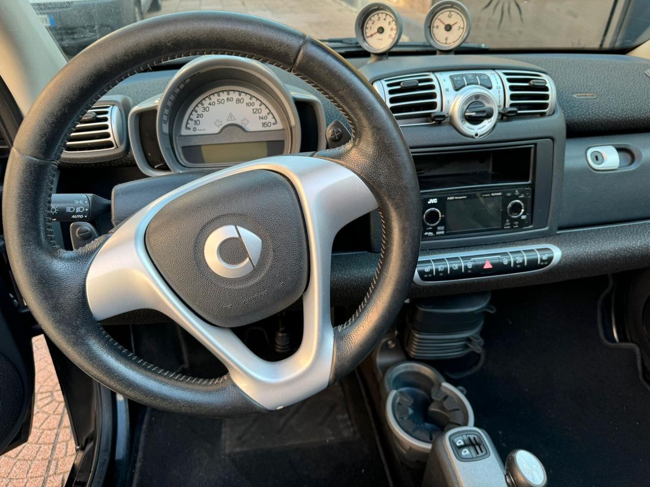 Smart ForTwo 1000 62 kW cabrio passion Full