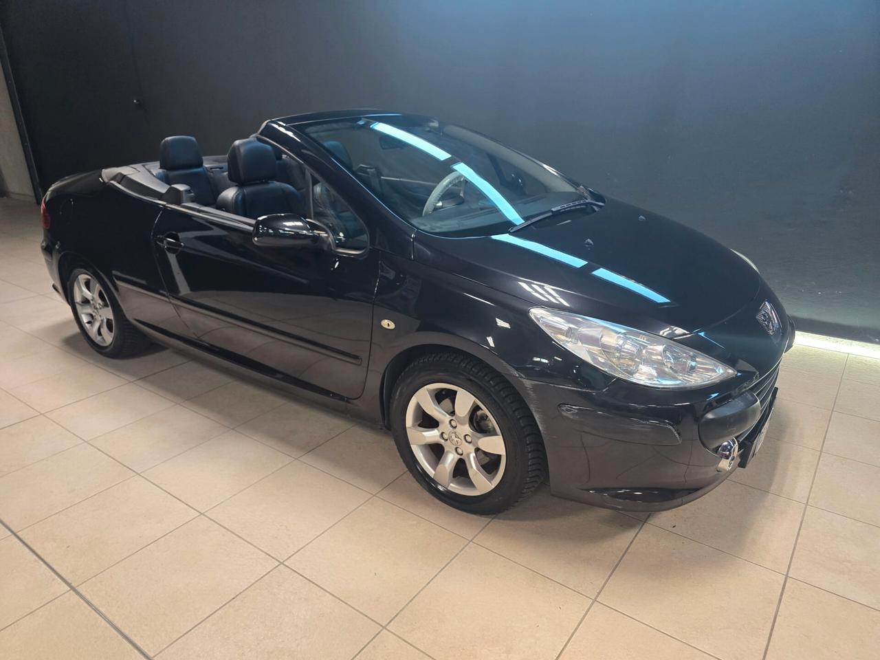 Peugeot 307 1.6 16V CC Tecno