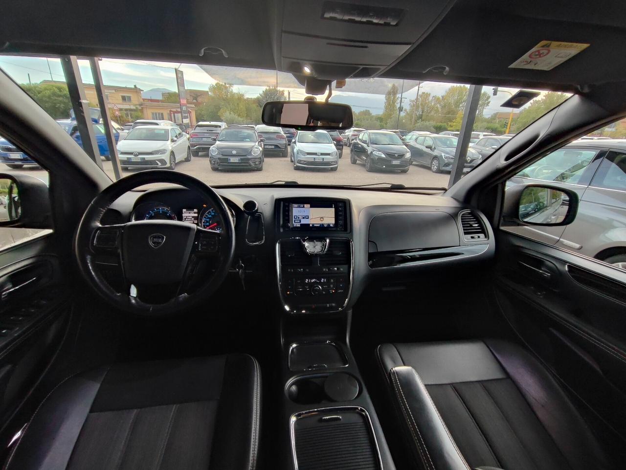 Lancia Voyager 2.8 Turbodiesel Platinum 177 CV