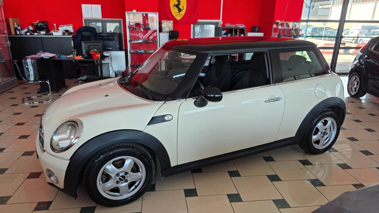 Mini 1.6 16V Cooper D Chili