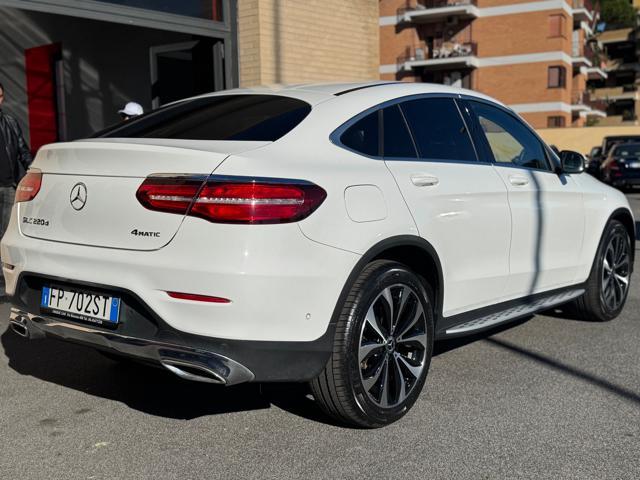 MERCEDES-BENZ GLC 220 d 4Matic Coupé Sport (FULL OPTIONAL)
