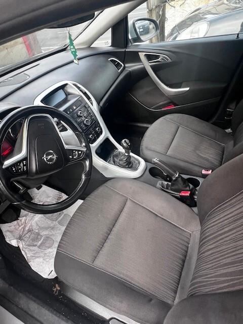 Opel Astra 1.7 CDTI 110CV Sports Tourer Cosmo