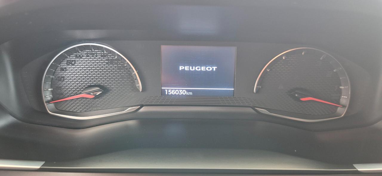 PEUGEOT 2008 1.5HDI 110CV U.proprietario 04/2021