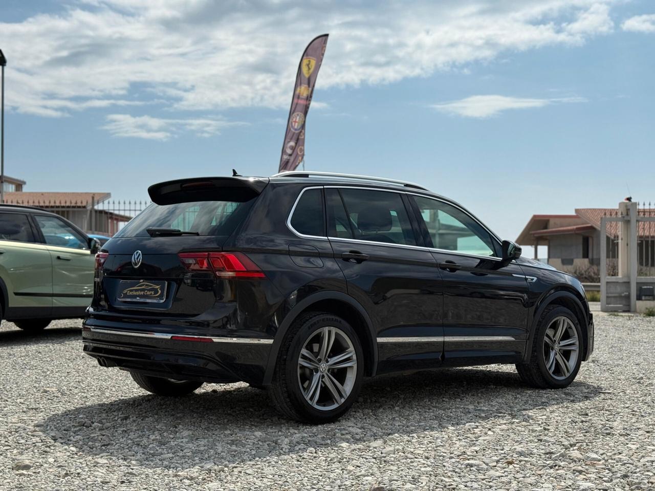 Volkswagen Tiguan 2.0 TDI 150 CV SCR DSG R-Line