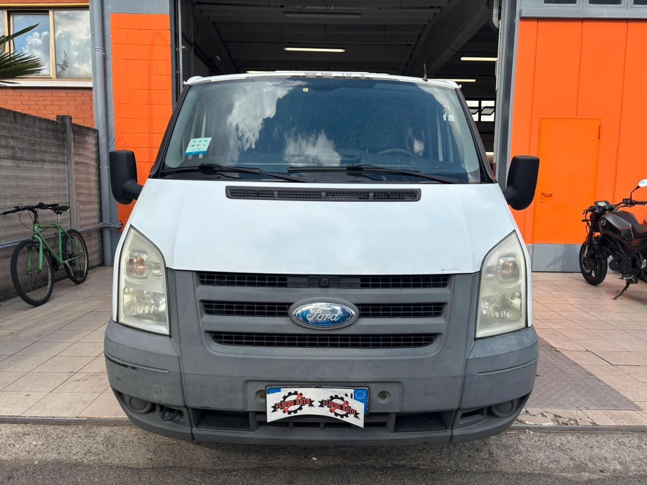 Ford Transit 280S 2.2 TDCi/85 PC-TN Furgone coibentato con allestimento isotermico