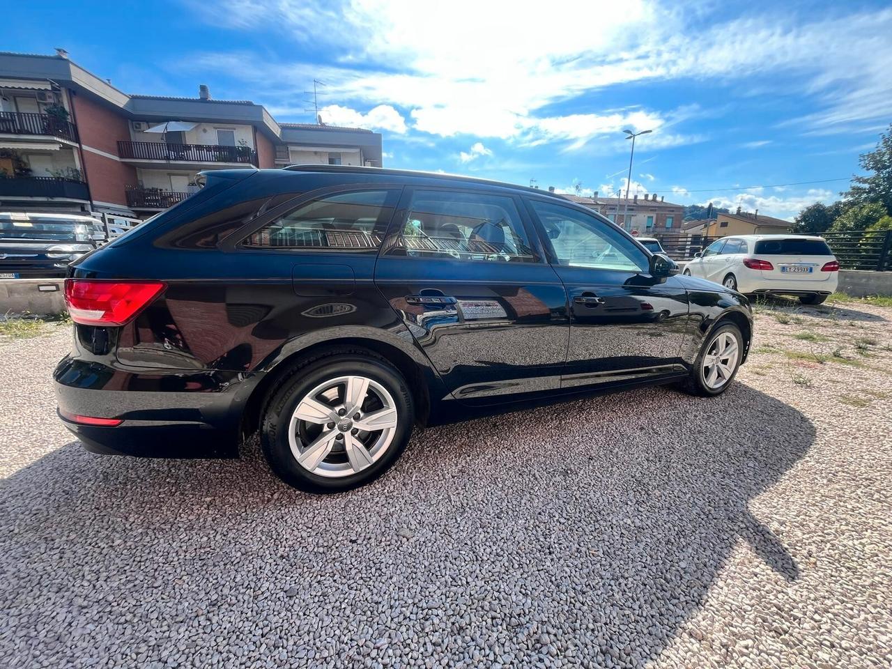 Audi A4 Avant 2.0 TDI 150 CV S tronic