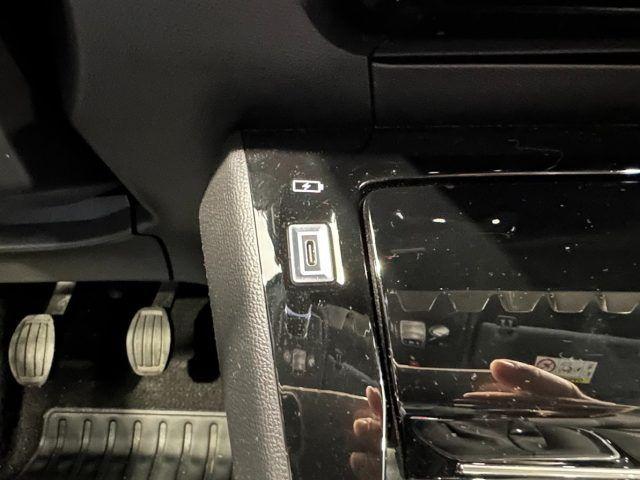 PEUGEOT 2008 PureTech 100 Allure IN PROMO - Cam - Carplay - Cruise/Lim