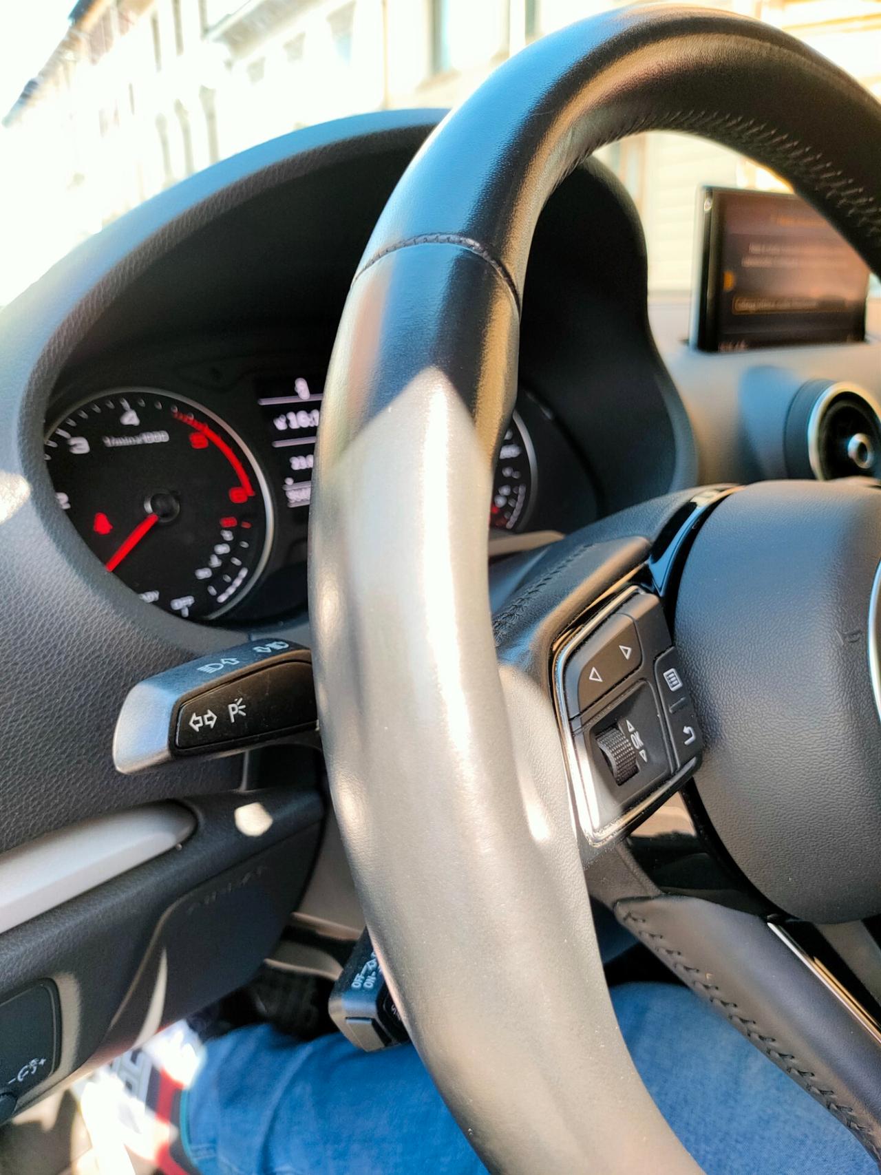 Audi A3 SPB 30 TDI Business