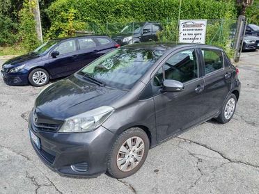 Toyota Yaris Yaris III 2011 5p 1.0