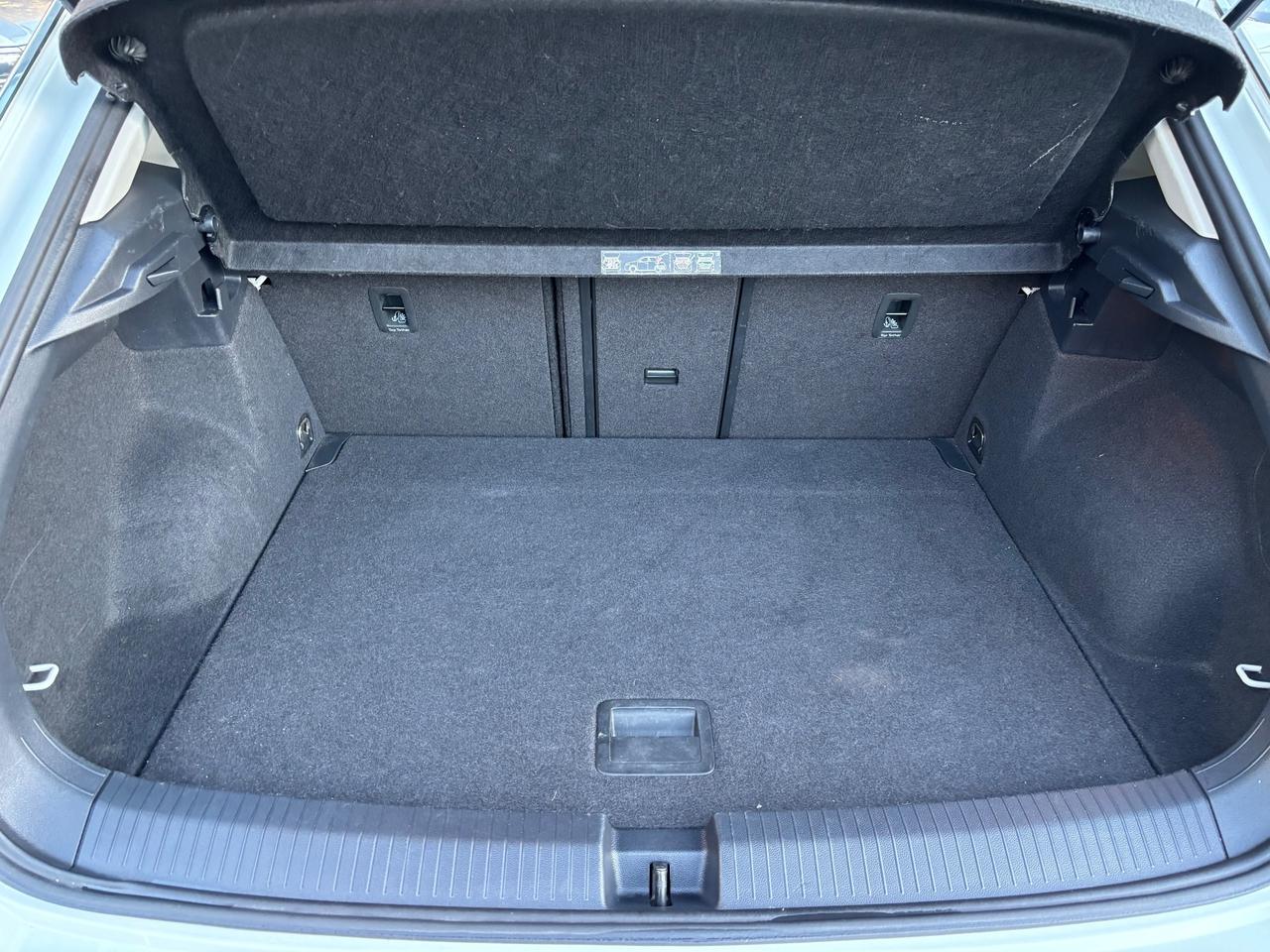 Volkswagen T-Roc 1.6 TDI Style ok neopatentati