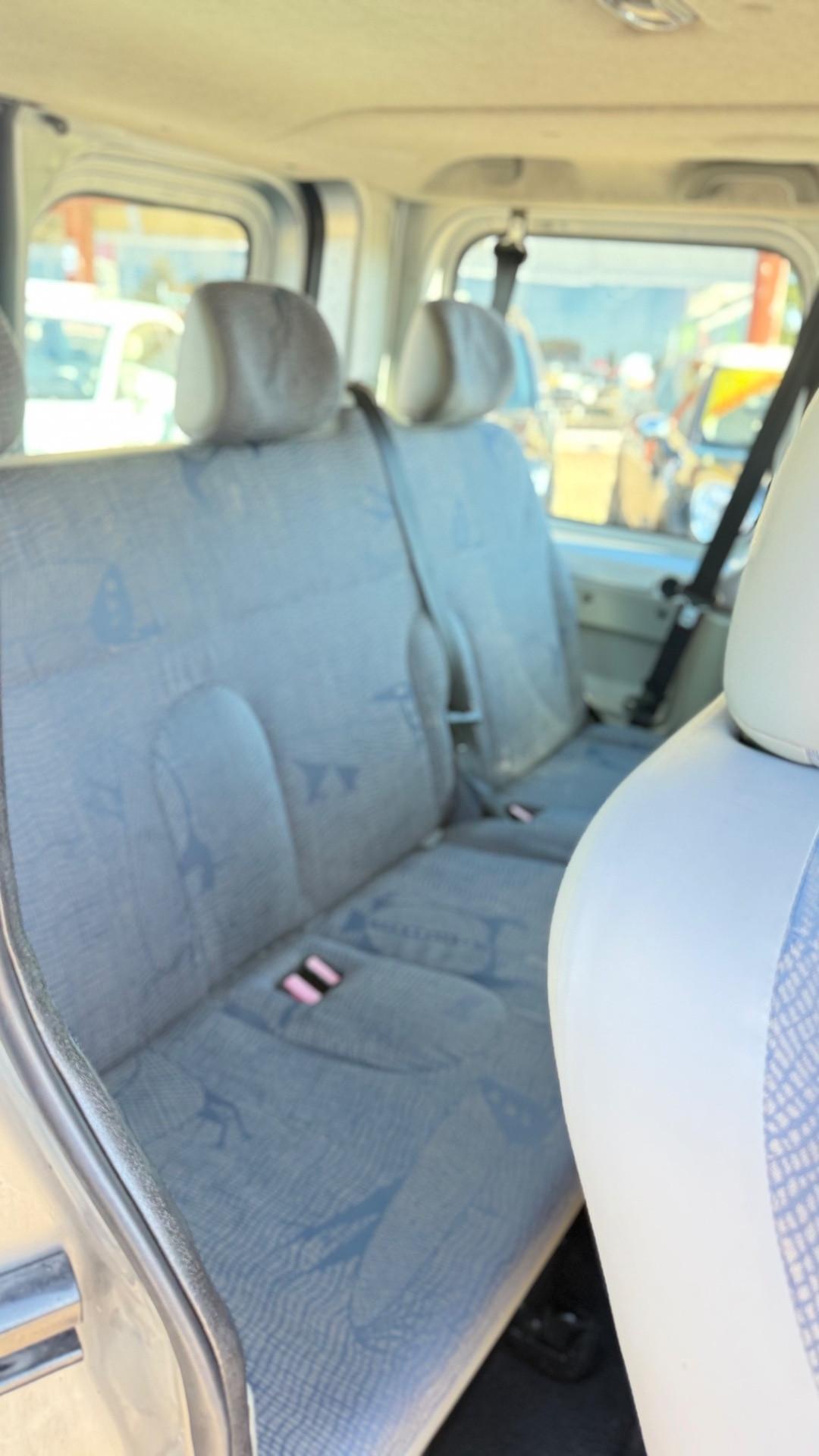 RENAULT TRAFIC 9 POSTI