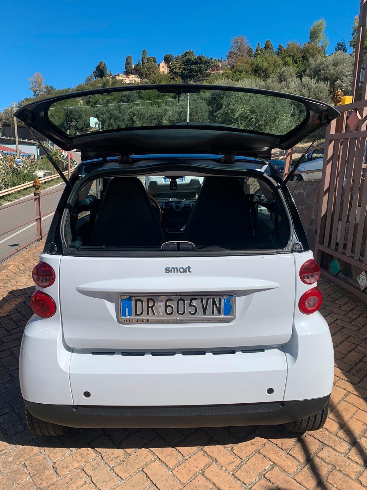 Smart ForTwo 1000 52 kW coupé passion