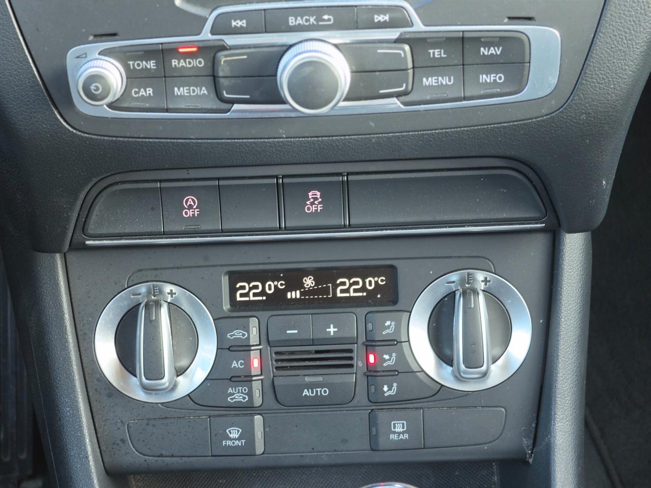 Audi Q3 2.0 TDI Business