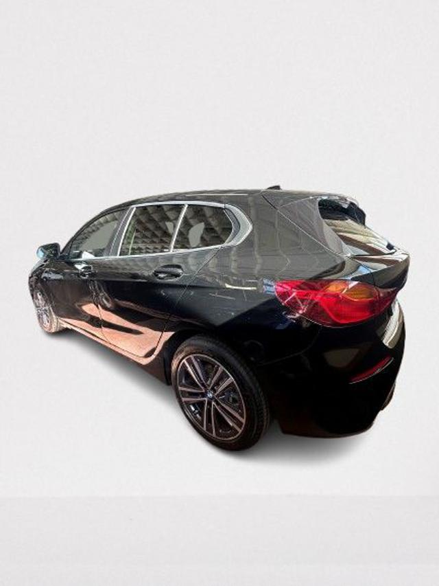 BMW 116 i 5p. Business Advantage