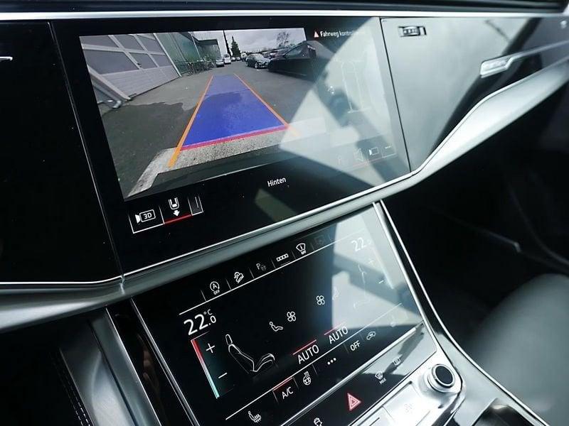 Audi Q8 50 TDI 210kW quattro tip. S Line Edition MATRIX CAMERA 360 TETTO