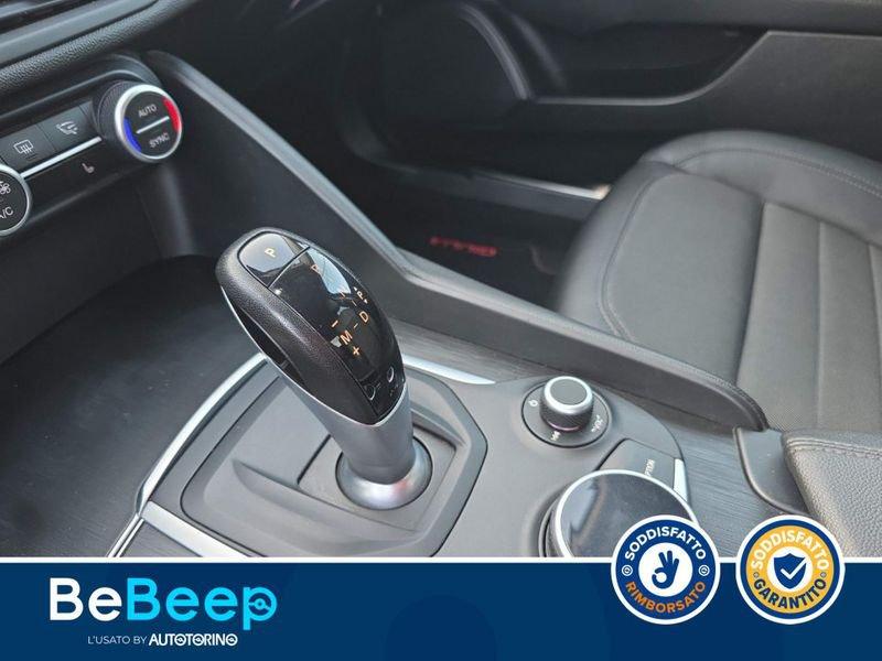Alfa Romeo Giulia 2.2 T SUPER Q4 180CV AWD AUTO