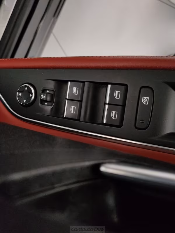 Peugeot 3008 BlueHDI 130 S&S EAT8 GT aut.