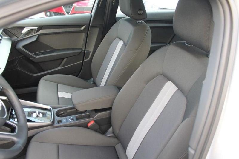 Audi A3 Sedan 35 TDI S tronic Business Advanced