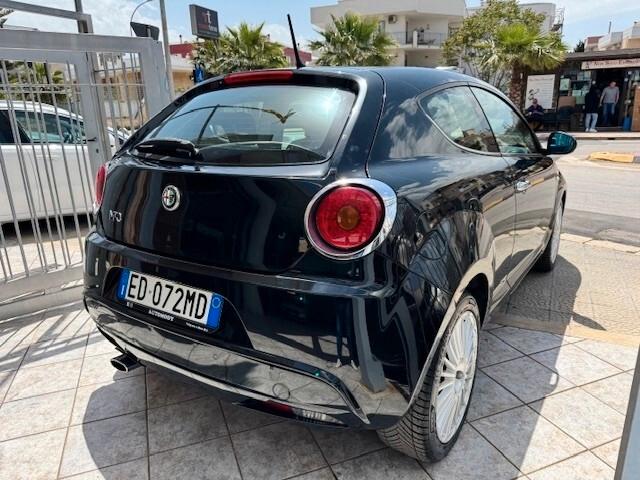 Alfa Romeo MiTo 1.3 JTDm-2 95 CV S&S Distinctive Sport Pack