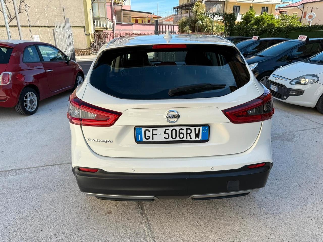Nissan Qashqai 1.3 DIG-T 140 CV N-Connecta