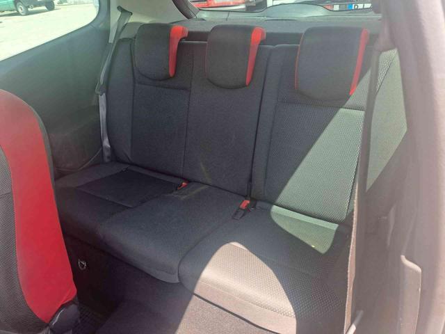 RENAULT Clio 1.5 dCi 85CV 3 porte Rip Curl