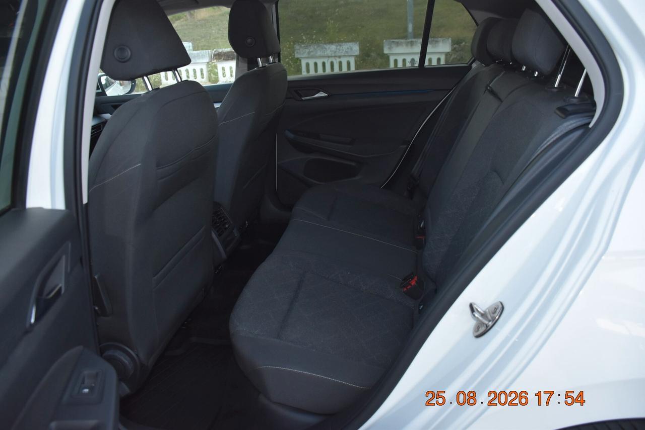 Volkswagen Golf 1.5 TGI Style