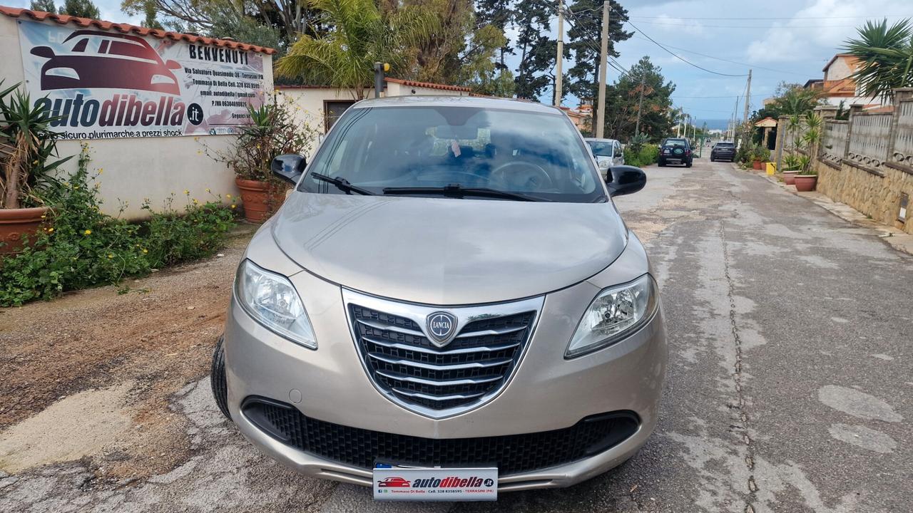 Lancia Ypsilon 1.2 69 CV 5 porte GPL Ecochic Gold