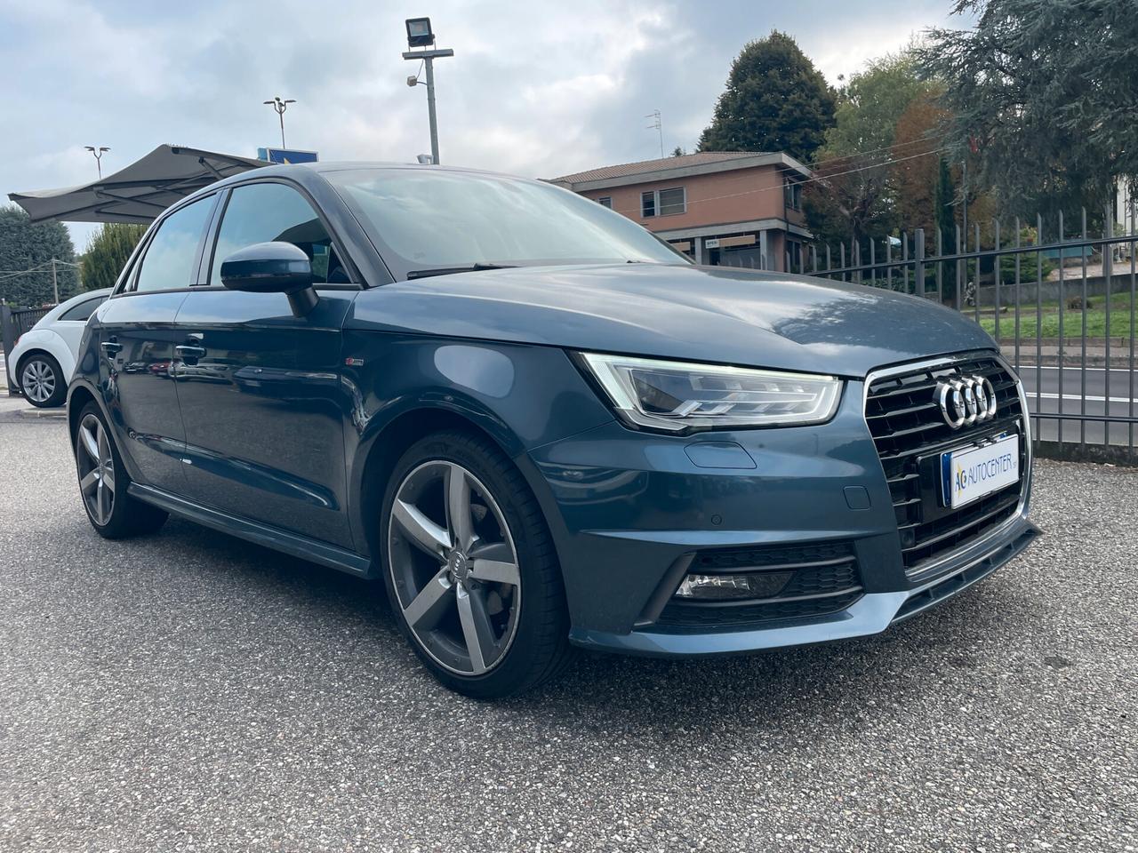 Audi A1 Sportback 1.0 tfsi ultra Sport 95cv S-Line