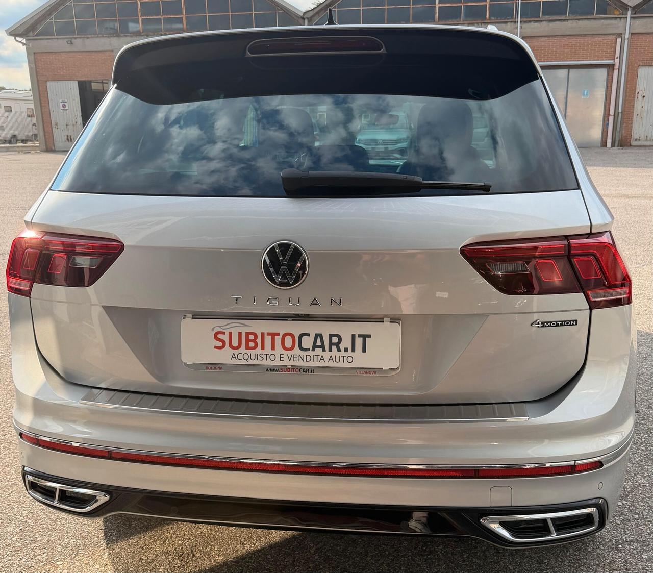 Volkswagen Tiguan 2.0 TDI 150 CV SCR DSG 4MOTION R-Line