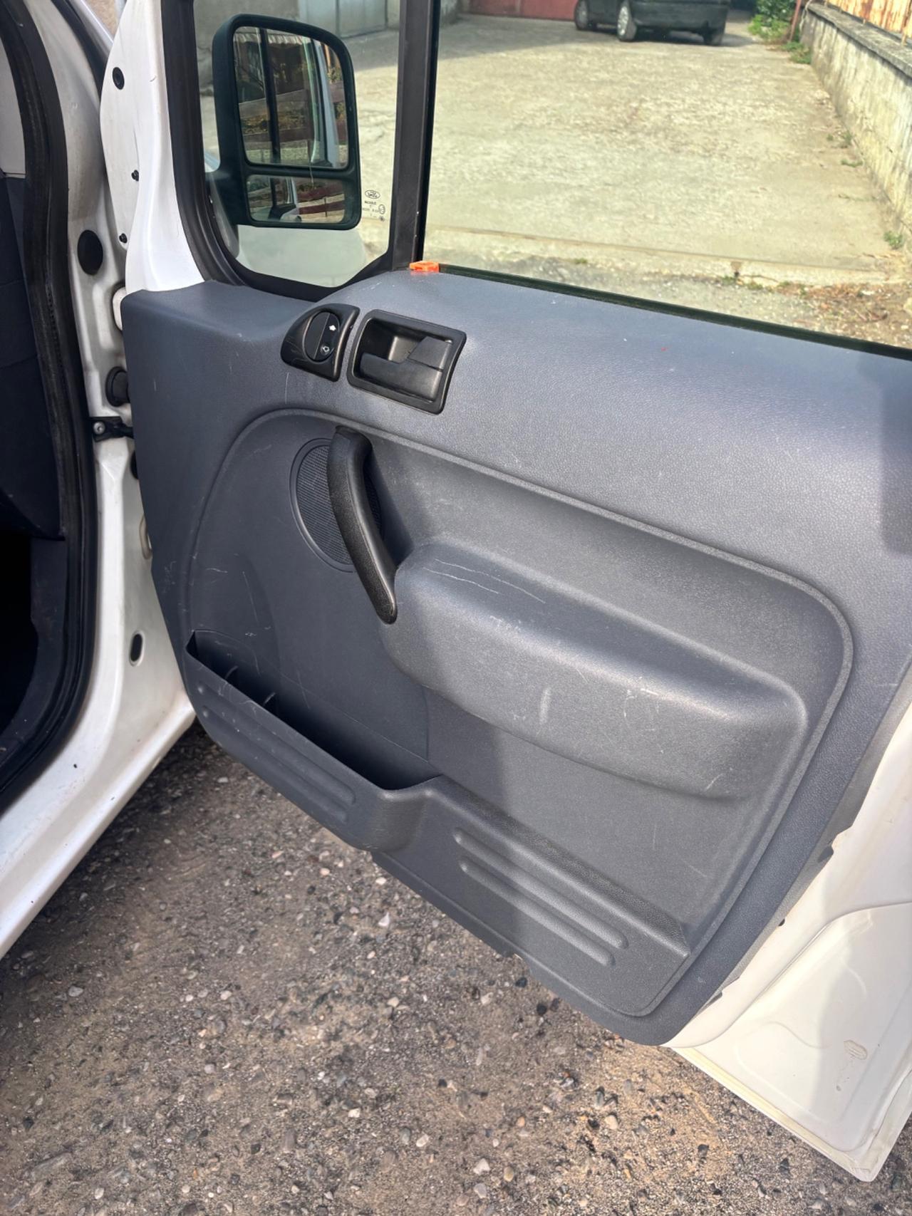 Ford Transit Connect 200S 1.8 TDCi/90CV PC-TN