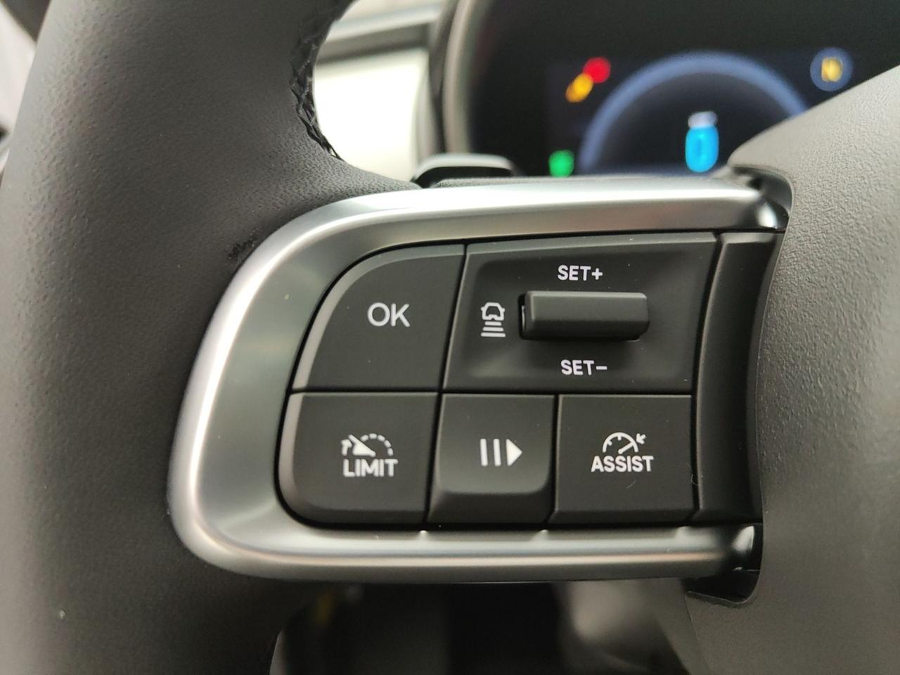 FIAT 600 IV 2023 1.2 MHEV 110CV DCT LA PRIMA