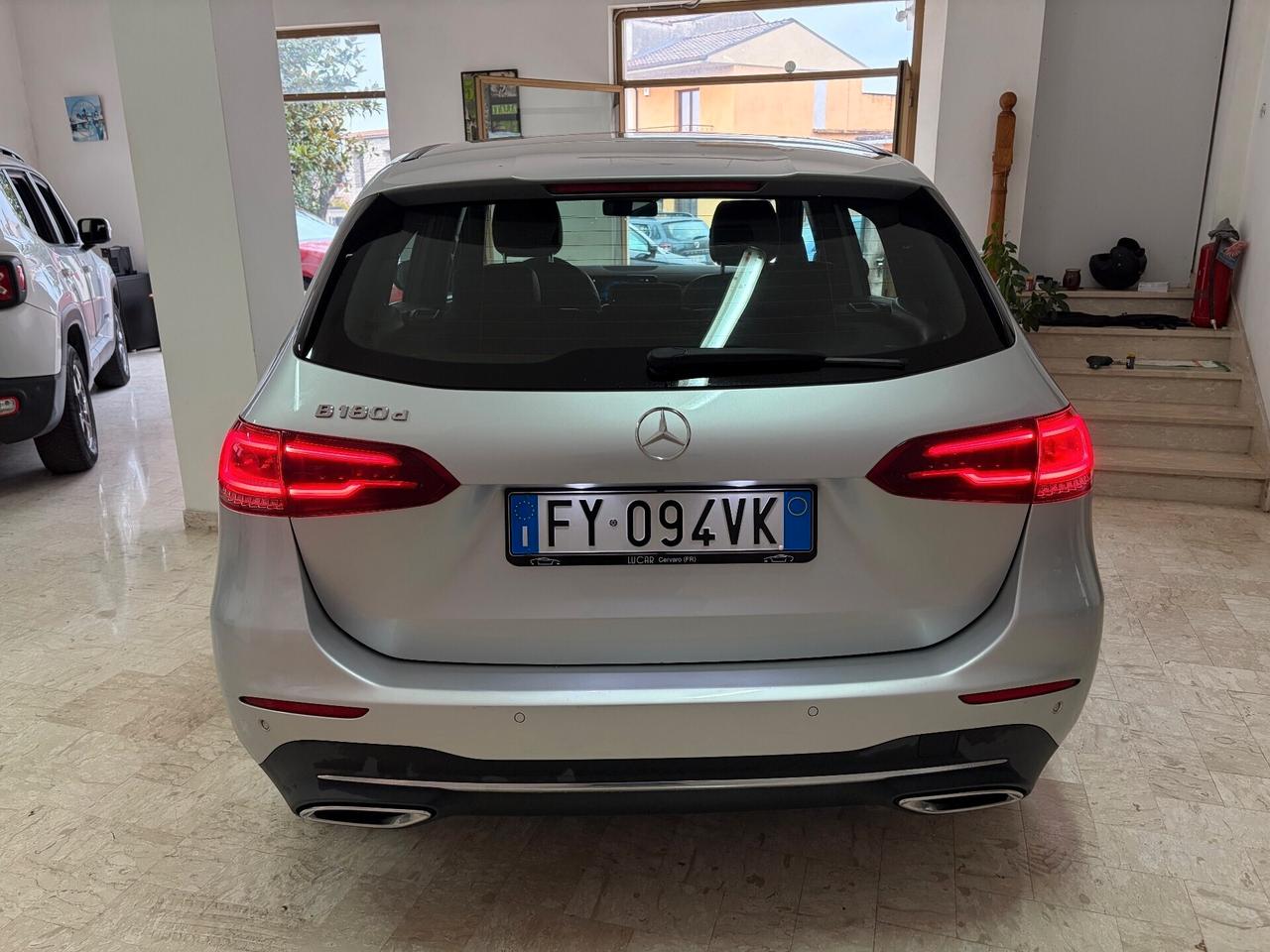 MERCEDES CLASSE B 180 d BUSINESS EXTRA