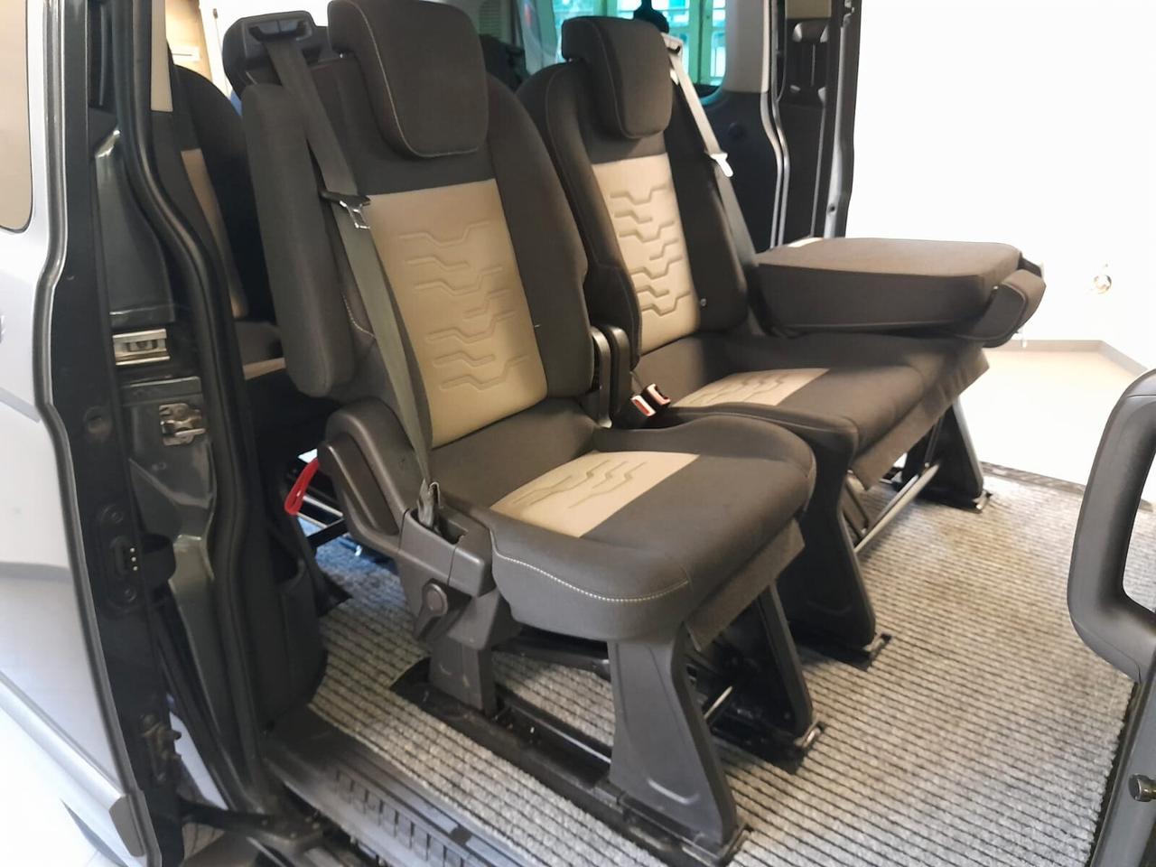 Ford Tourneo Custom 9 POSTI 310 2.0 TDCi 170CV PC Titanium