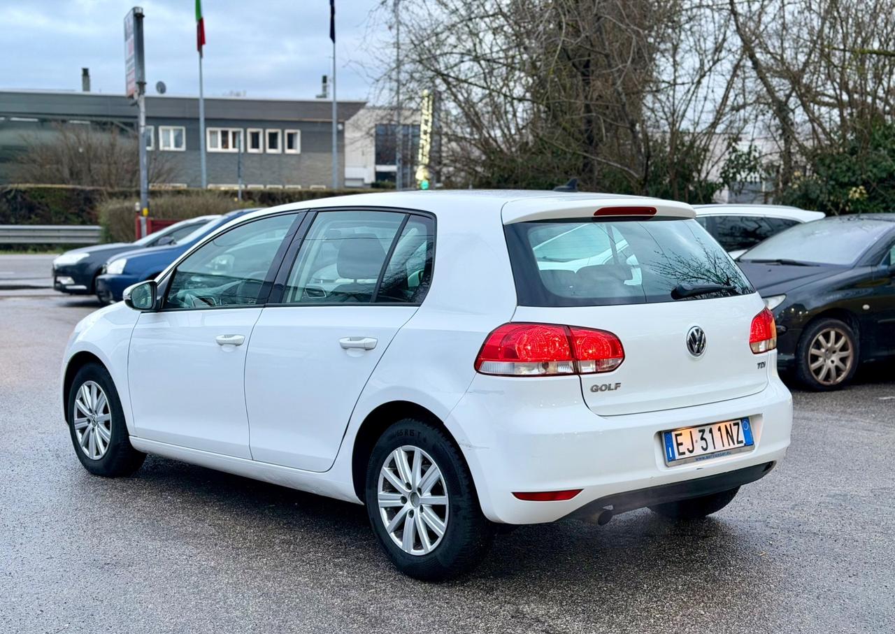 Volkswagen Golf 6 2011 1.6 TDI OK NEOPATENTATI ! ! !