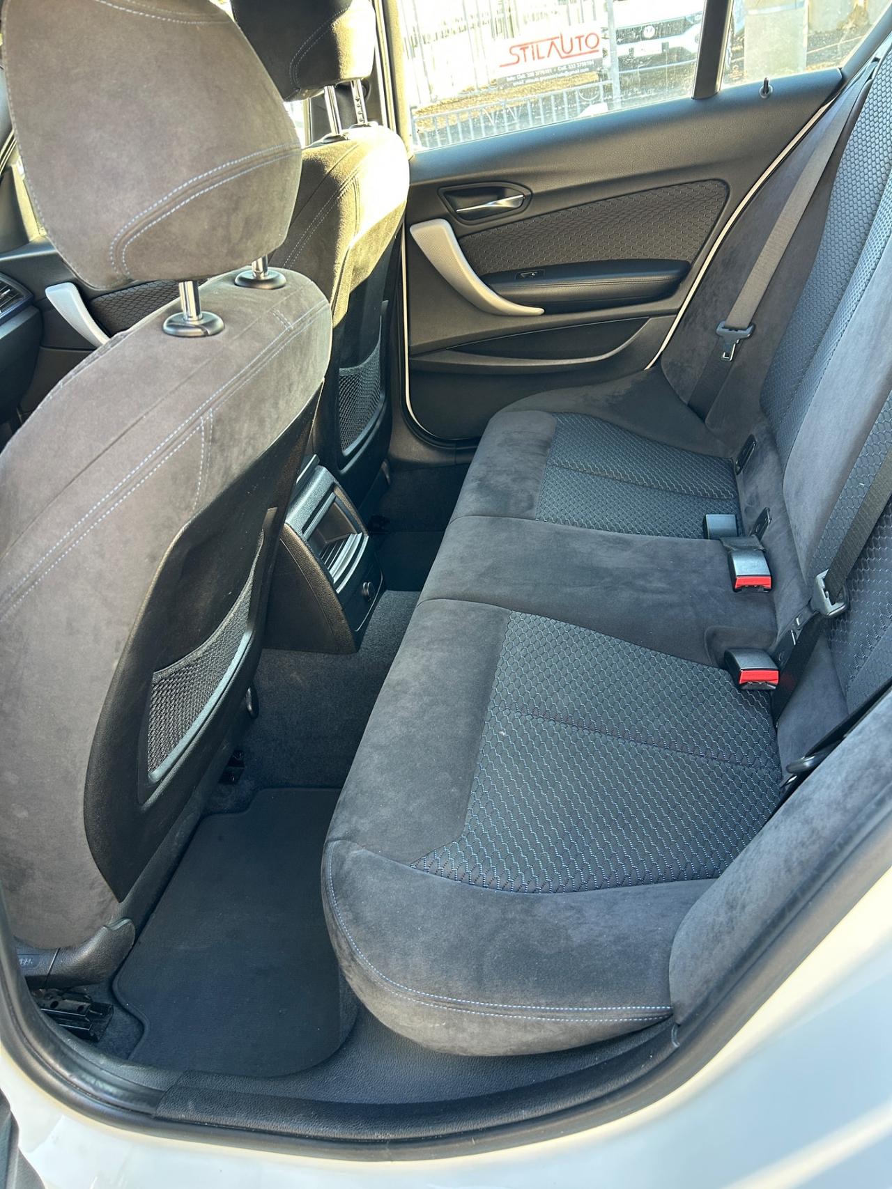 Bmw 116 116d 5p. Msport