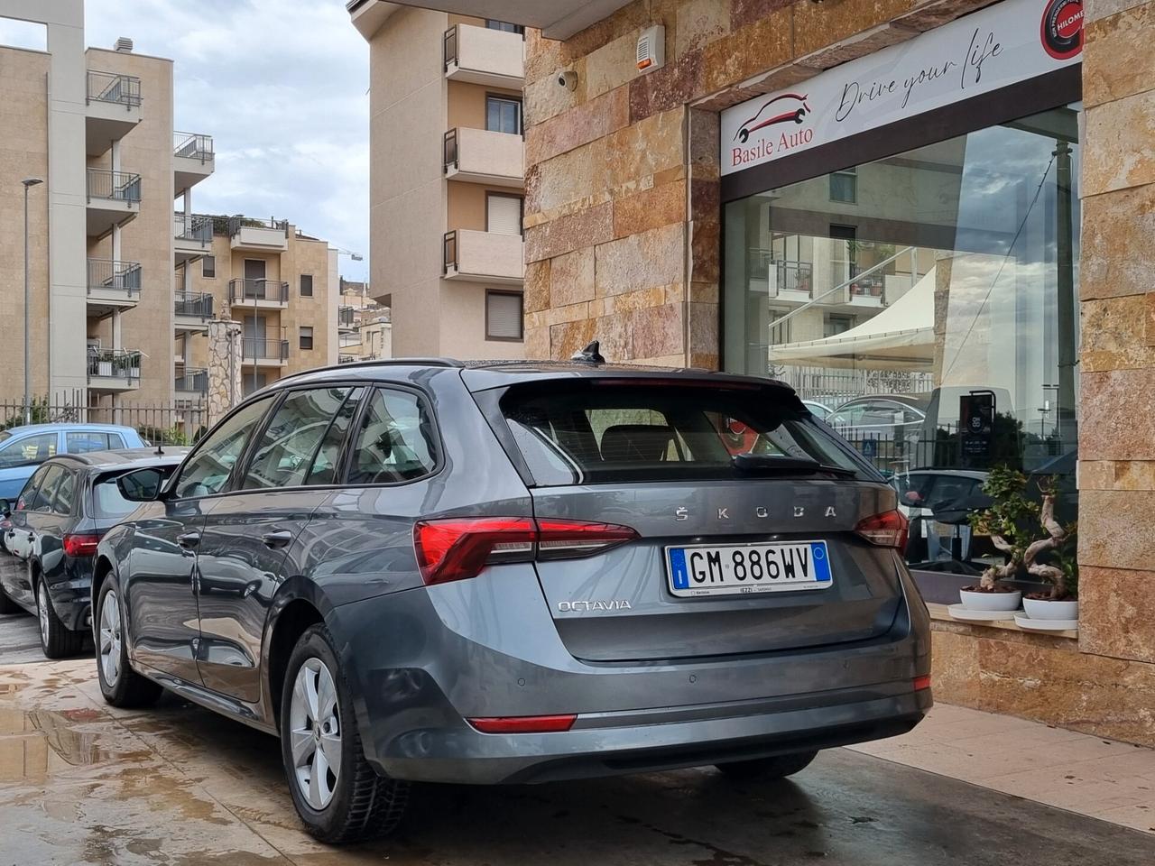Skoda Octavia IV Wagon 2.0 tdi evo Ambition 115cv dsg