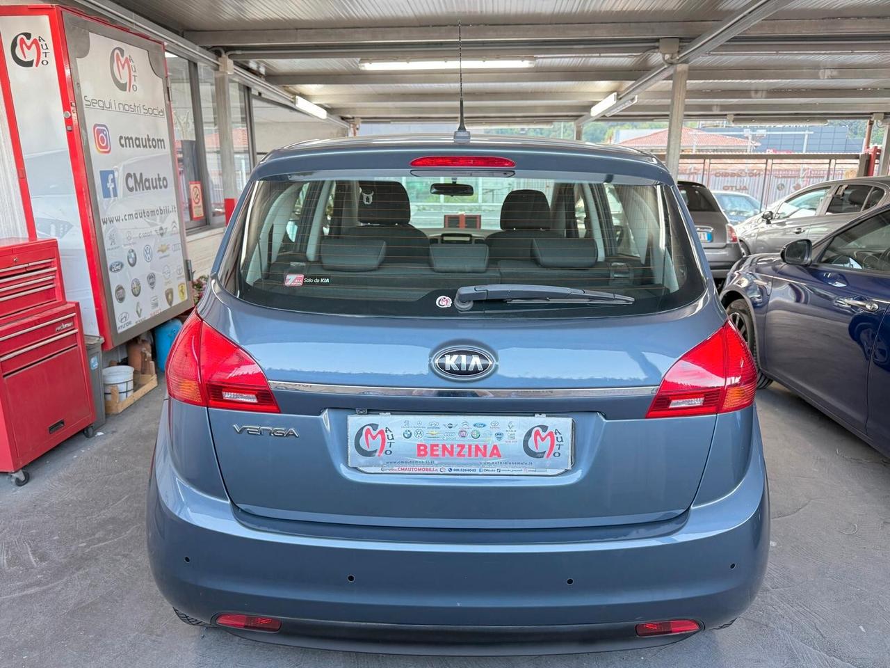 Kia Venga 1.4 CVVT Cool Navi-telecamera-Bluetooth