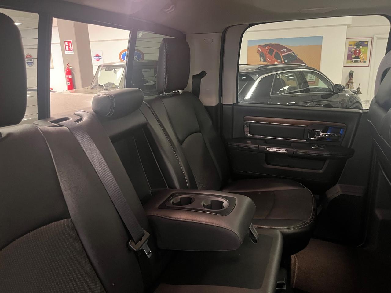 Dodge RAM 1500 5.7 V8 (GPL 200L) LaRamie 401cv at8
