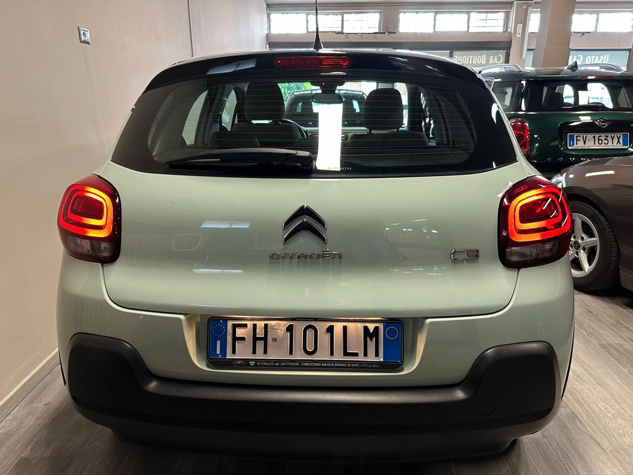 Citroen C3 1.2 Shine 82cv - Neopatentati unicoPro