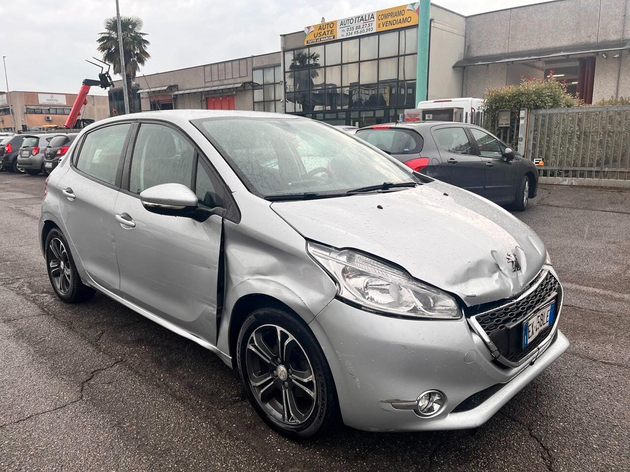 Peugeot 208 1.4 HDi 68 CV 5 porte Active