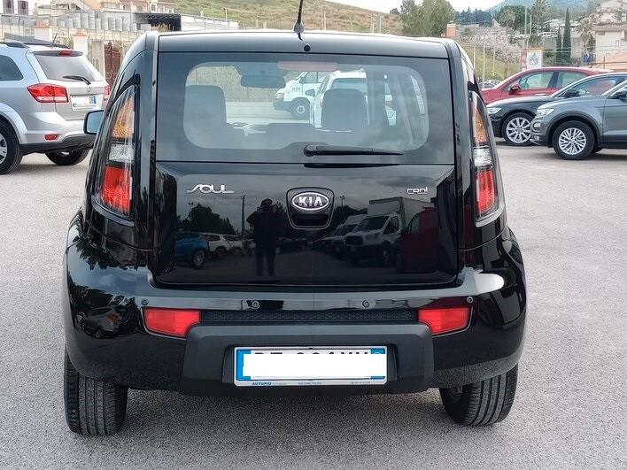 Kia Soul 1.6 CRDi VGT Active